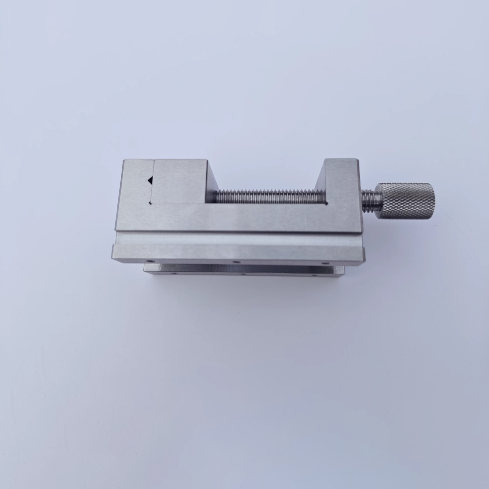 Mini-Flachschraubstock aus Ede – Electronics Repair Bench Bewertung und Preis